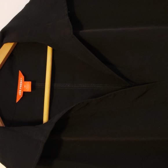 💥3/30💥Black tunic by Joe fresh - Picture 3 of 4